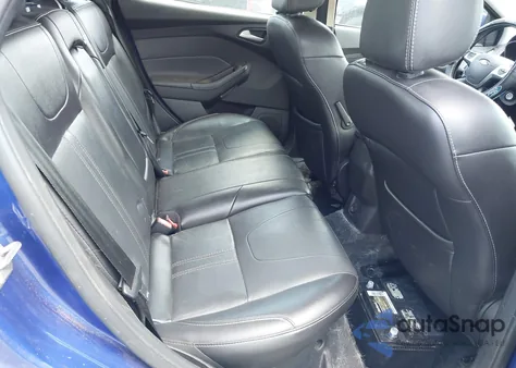 2014 Ford Focus Se z USA, uszkodzony, nr VIN 1FADP3K2XEL282933